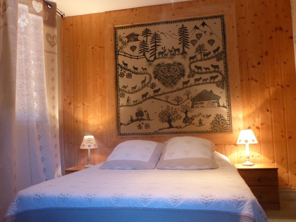 Hotel Au Feu De Bois Bar A Vin Le 1605 Autrans-Meaudre-en-Vercors Εξωτερικό φωτογραφία